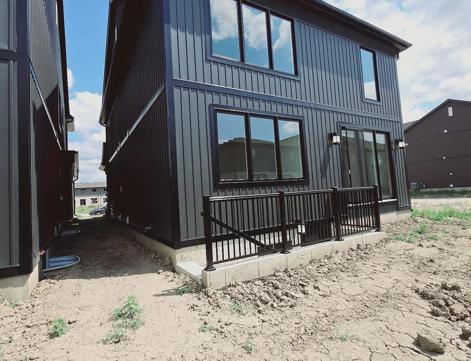2 bed, $1,900 — Photo 4
