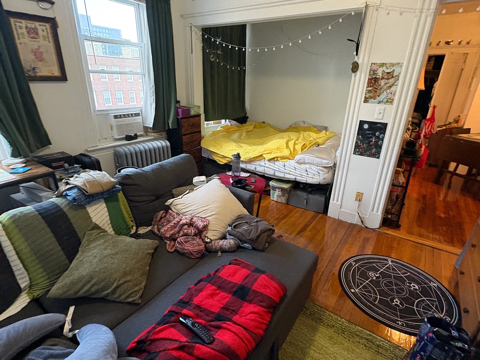 Studio, 450 sqft, $2,400 — Photo 3