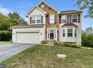 16 Rockingham Dr, Keedysville, MD 21756