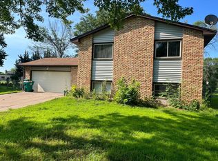 3349 74th Cir N, Brooklyn Park, MN 55443