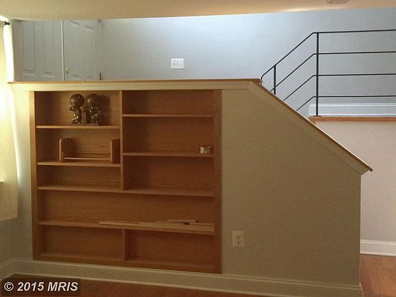 Built-In Bookcases