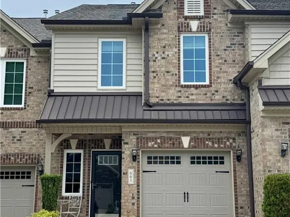 661 Nikyle Cir, High Point, NC 27265