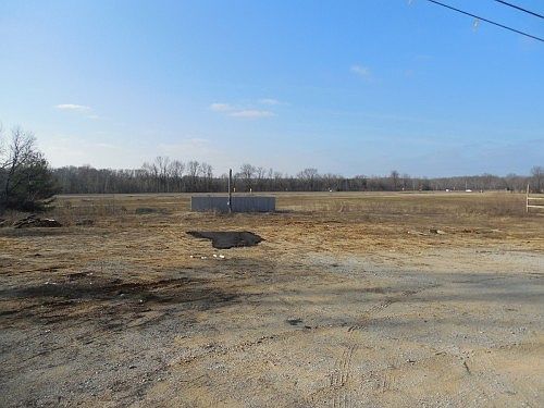1st image of 3044 Bells Hwy