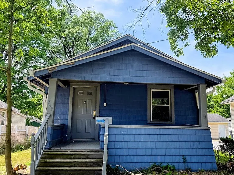 748 Hudson Ave — Photo 1