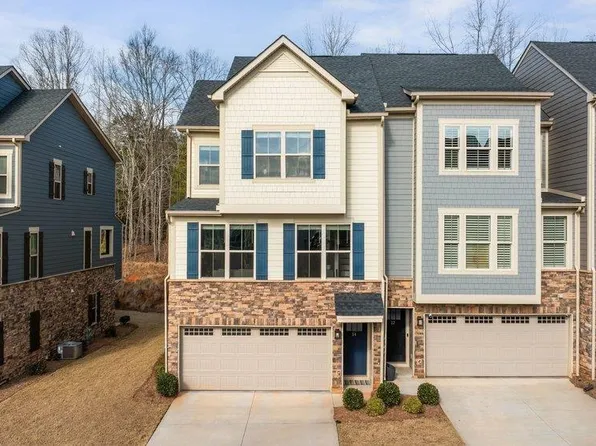 14 Questover Dr, Greenville, SC 29607