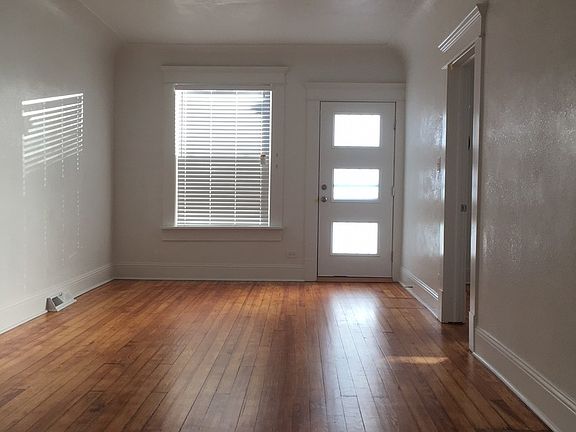 3rd image of 1013 S Washington St #1013