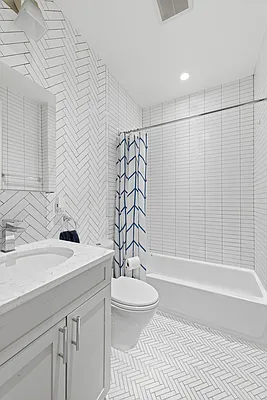 Rented by Compass | media 16