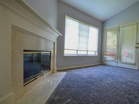 5th image of 564 Cloverfield Ln APT 306