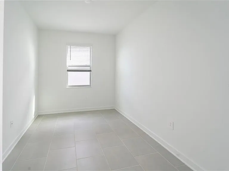 4032 Redbridge Loop — Photo 13