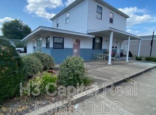 117 S Main St UNIT C, Troy, IL 62294
