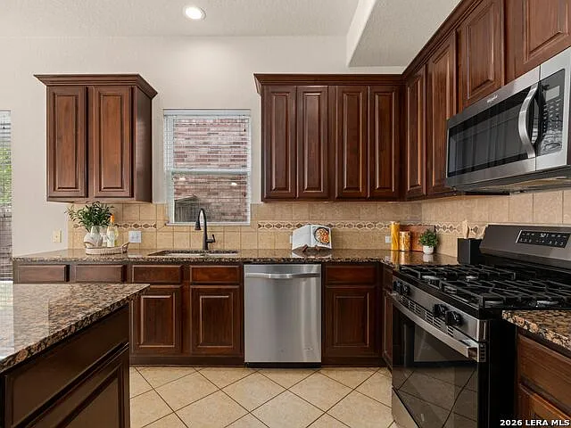 25047 McBride Dr — Photo 15