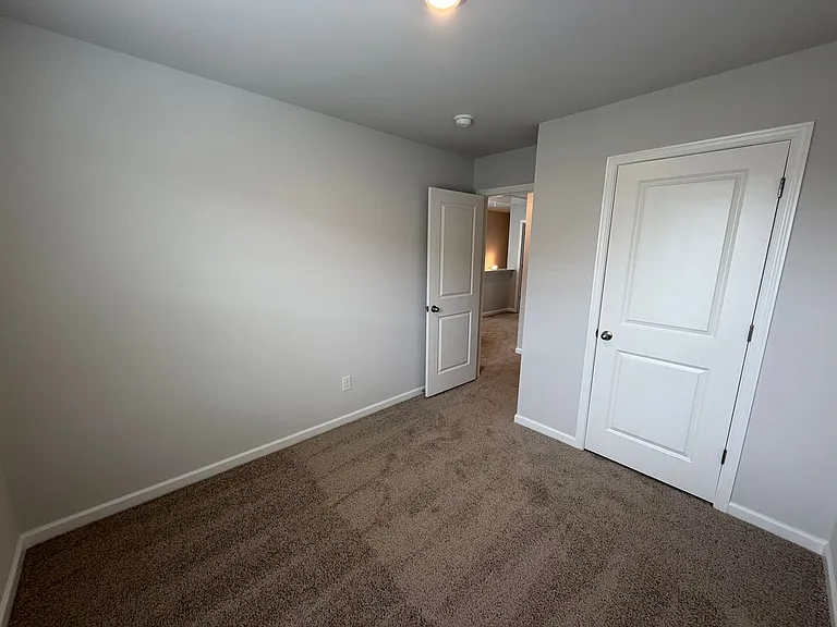 4913 Mowbray Way — Photo 26