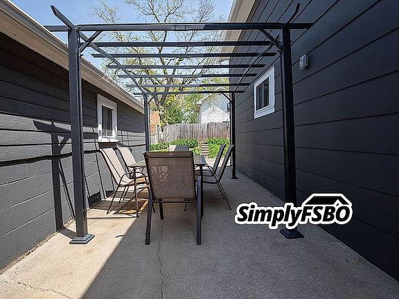 3rd image of 2503 N Gaines St