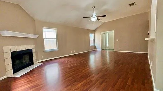 14700 Menifee St — Photo 4