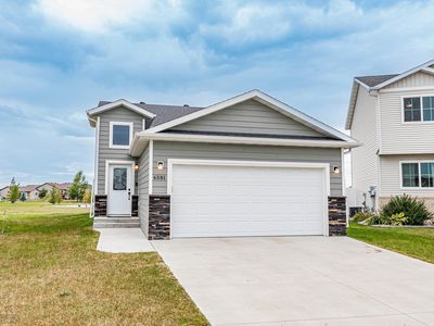 6581 21st St S, Fargo, ND, 58104