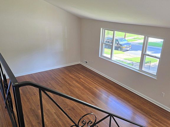 4th image of 13114 Bluhill Rd