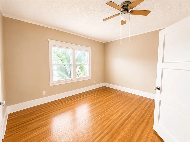 103 S Ardmore Ave — Photo 18