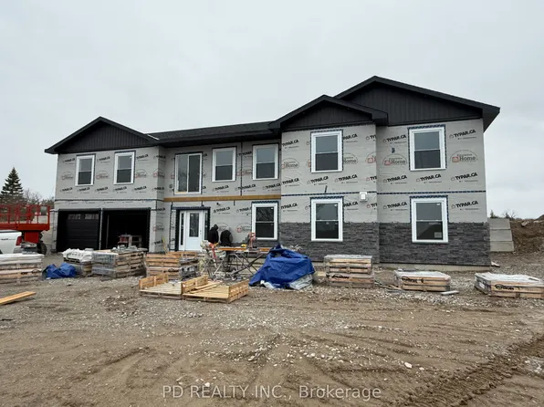 2467 Queen Mary St, Cavan Monaghan, ON L0A 1C0