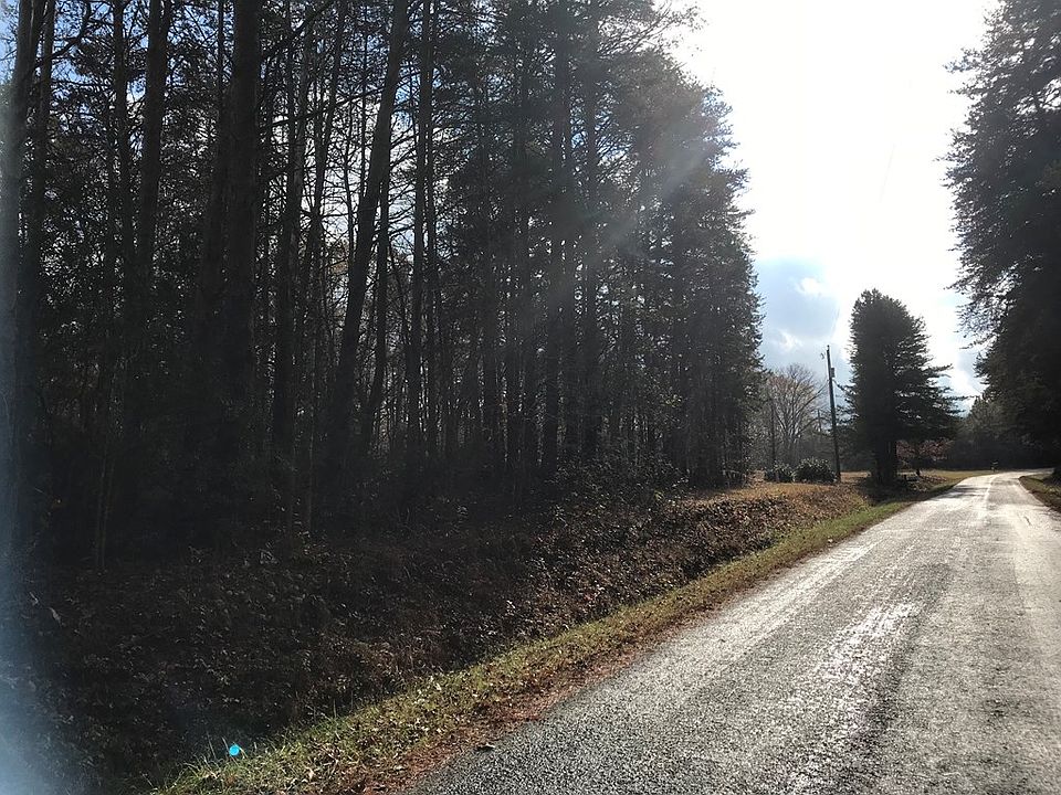 2nd image of 5050 Green Level Rd