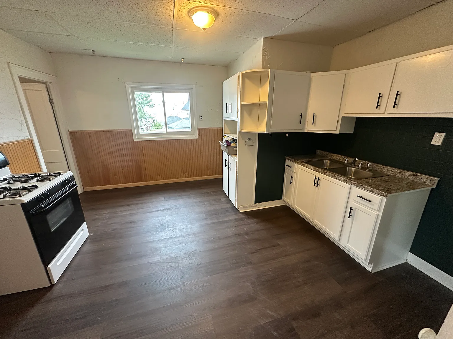 2 bed, 810 sqft, $1,250 — Photo 2