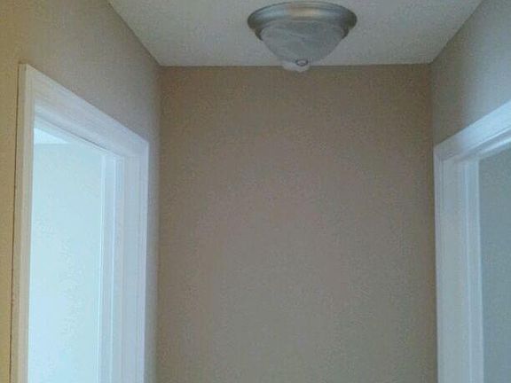 3rd image of 272 Moncrest Dr