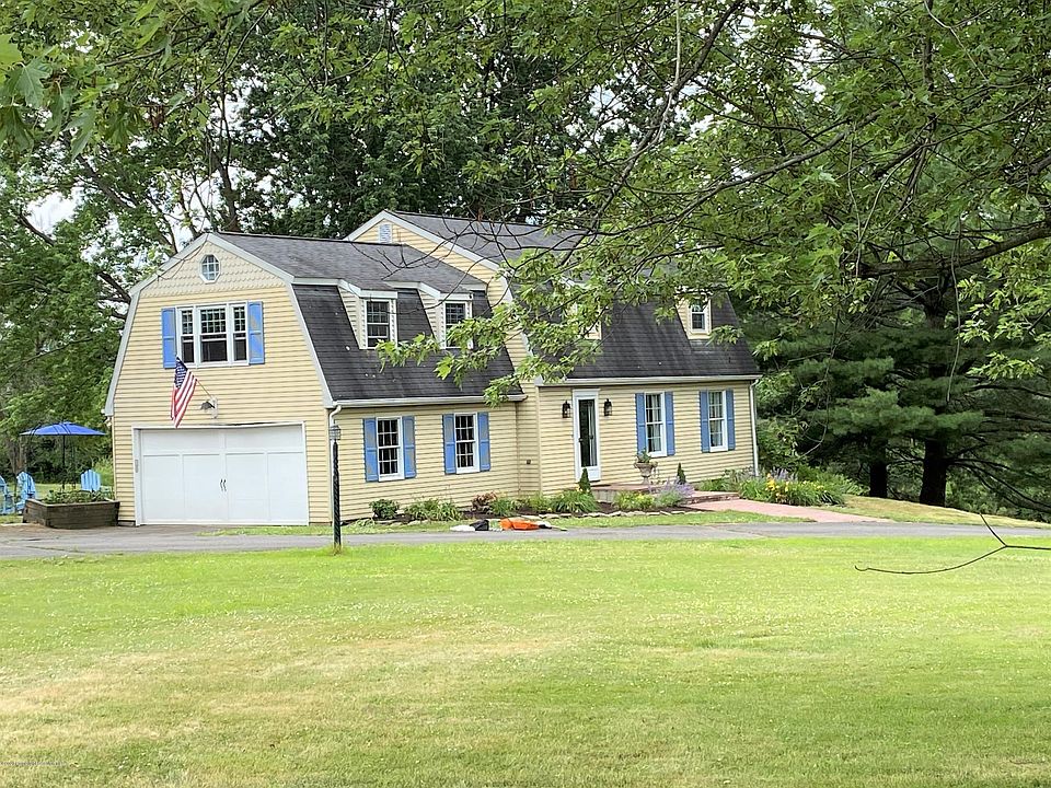1st image of 100 Grouse Hill Rd