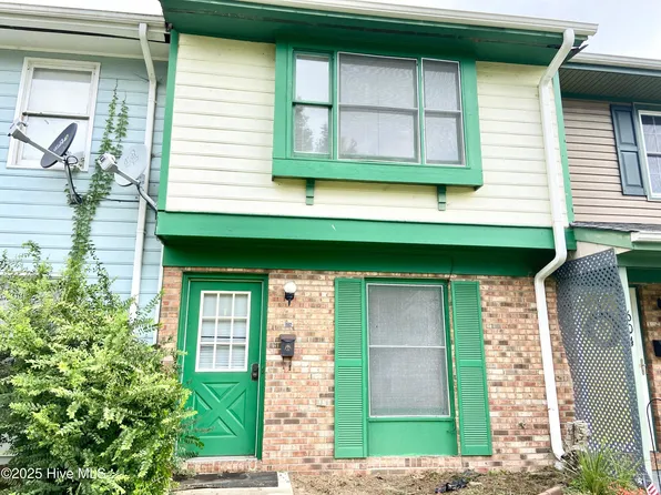 606 W Church St, Elizabeth City, NC 27909