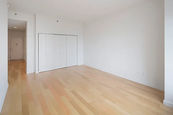 Rented by The Moinian Group | media 3