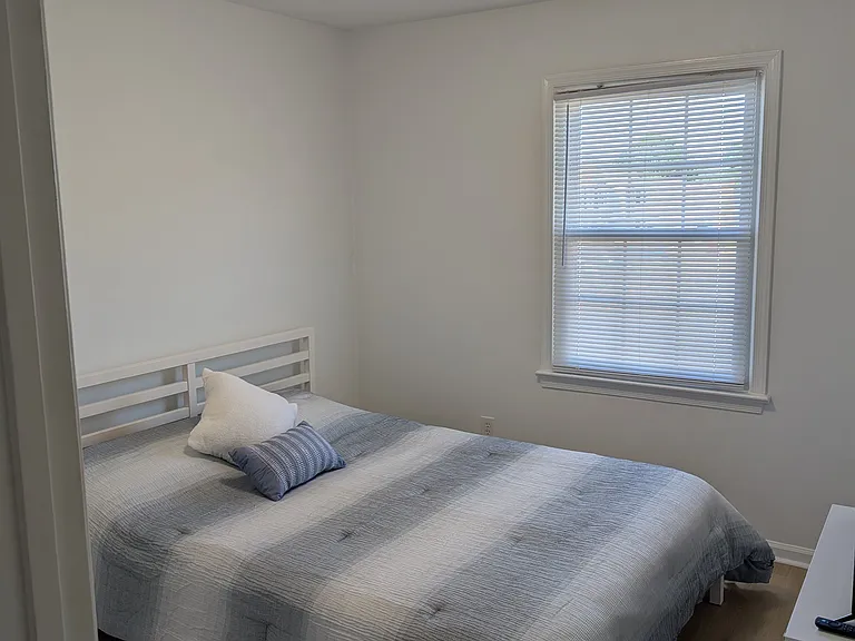 5427 Scholarship Dr — Photo 11