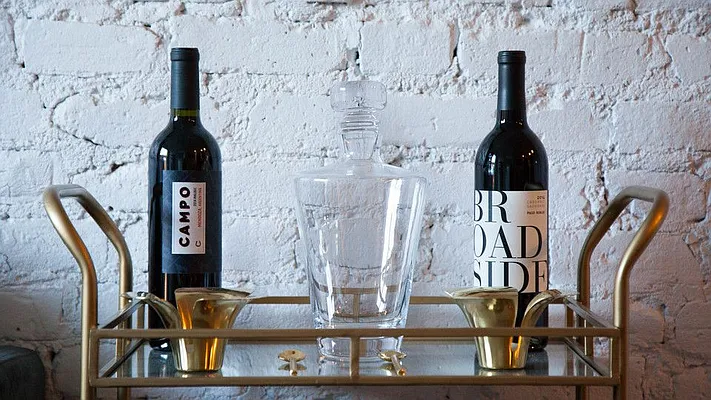 Rented by Nooklyn NYC LLC | media 21