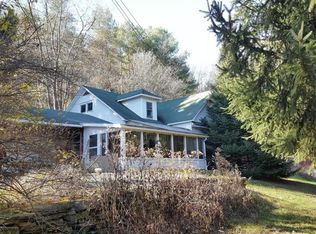 110 Dymond Hollow Rd, Falls, PA 18615