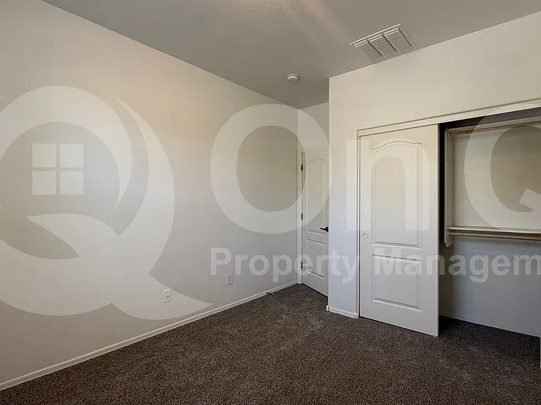3927 E Edna Dr — Photo 16