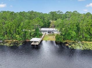 106 Osceola Rd, Georgetown, FL 32139