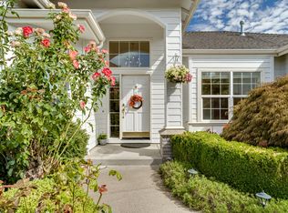 936 Old Orchard Ln, Springfield, OR 97477