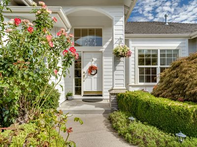 936 Old Orchard Ln, Springfield, OR, 97477