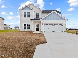 911 Wild Azalea Way, Hubert, NC 28539