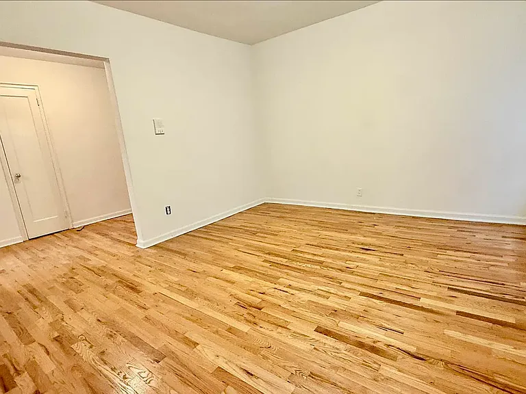 115 Essex St #3D — Photo 5