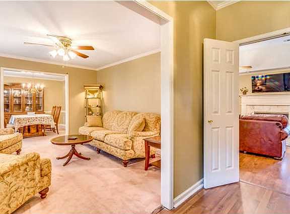 2nd image of 6456 Eastwood Glen Dr