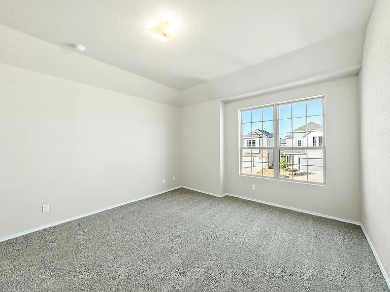 5118 Sandstone Way — Photo 17