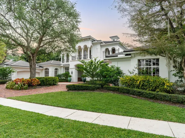 7522 Isla Verde Way, Delray Beach, FL 33446