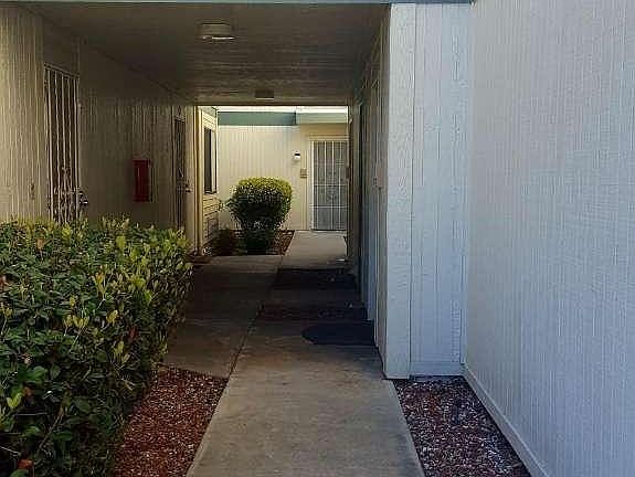 3rd image of 10465 Newhome Ave Unit 6