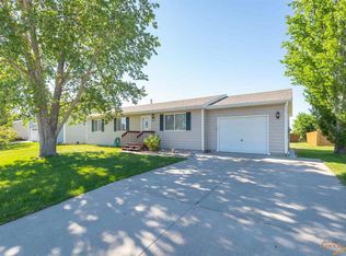 607 Tanglewood Ln, Box Elder, SD 57719