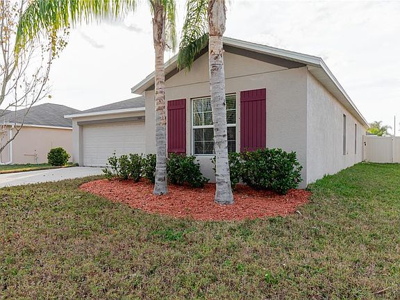 4th image of 304 Cascade Bend Dr