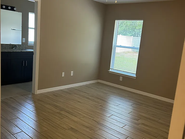 15284 SW 60th Cir — Photo 11