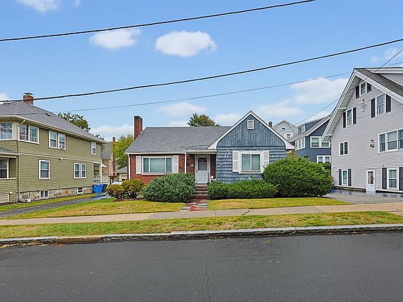 2nd image of 16 Loring Rd