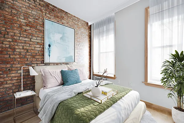 Rented by BH Brokerage Group | media 2