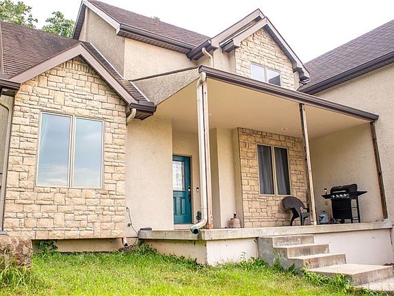 2nd image of 7307 Oliver Cir