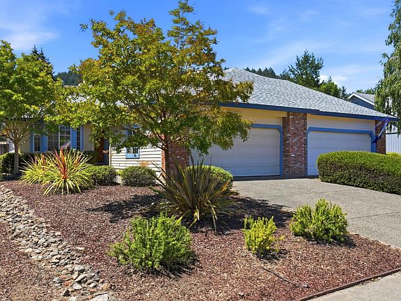 2nd image of 8050 Oakmont Drive