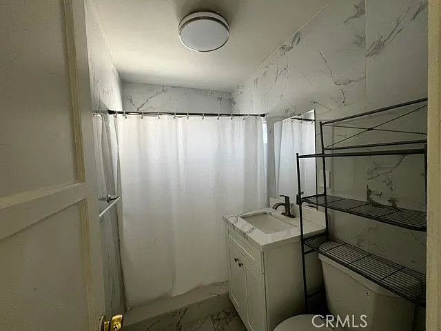 213 N Alhambra Ave — Photo 11
