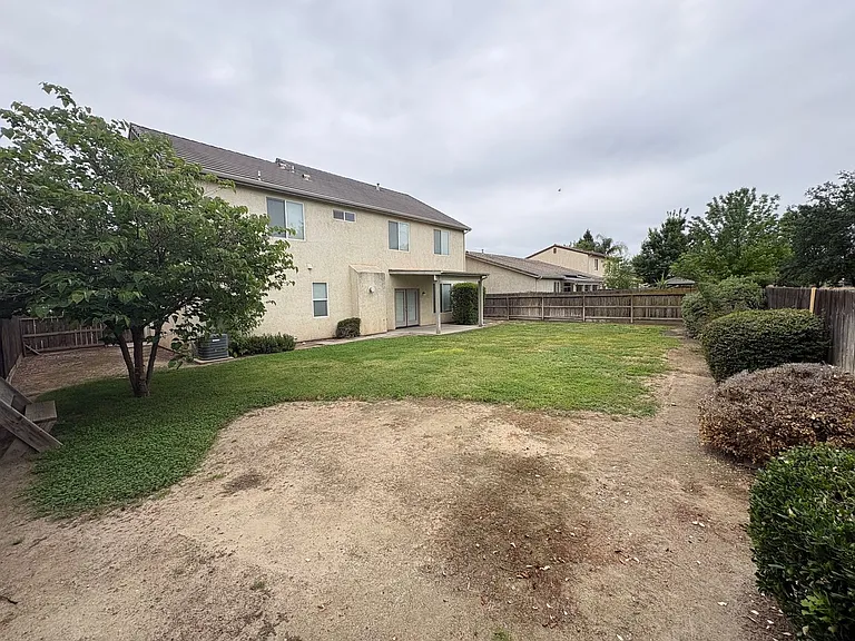 1249 N Julieann Ct — Photo 48